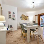 아파트 La Casa Dei Cestini By Interhome *